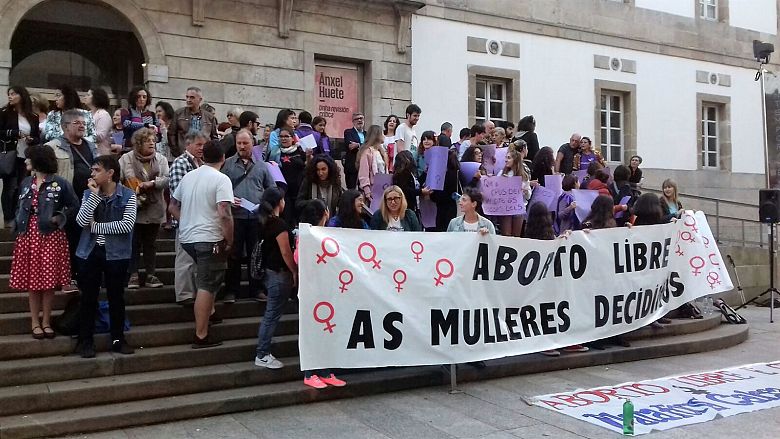 17-09-28 ActoDereitoAbortoVigo02.jpeg